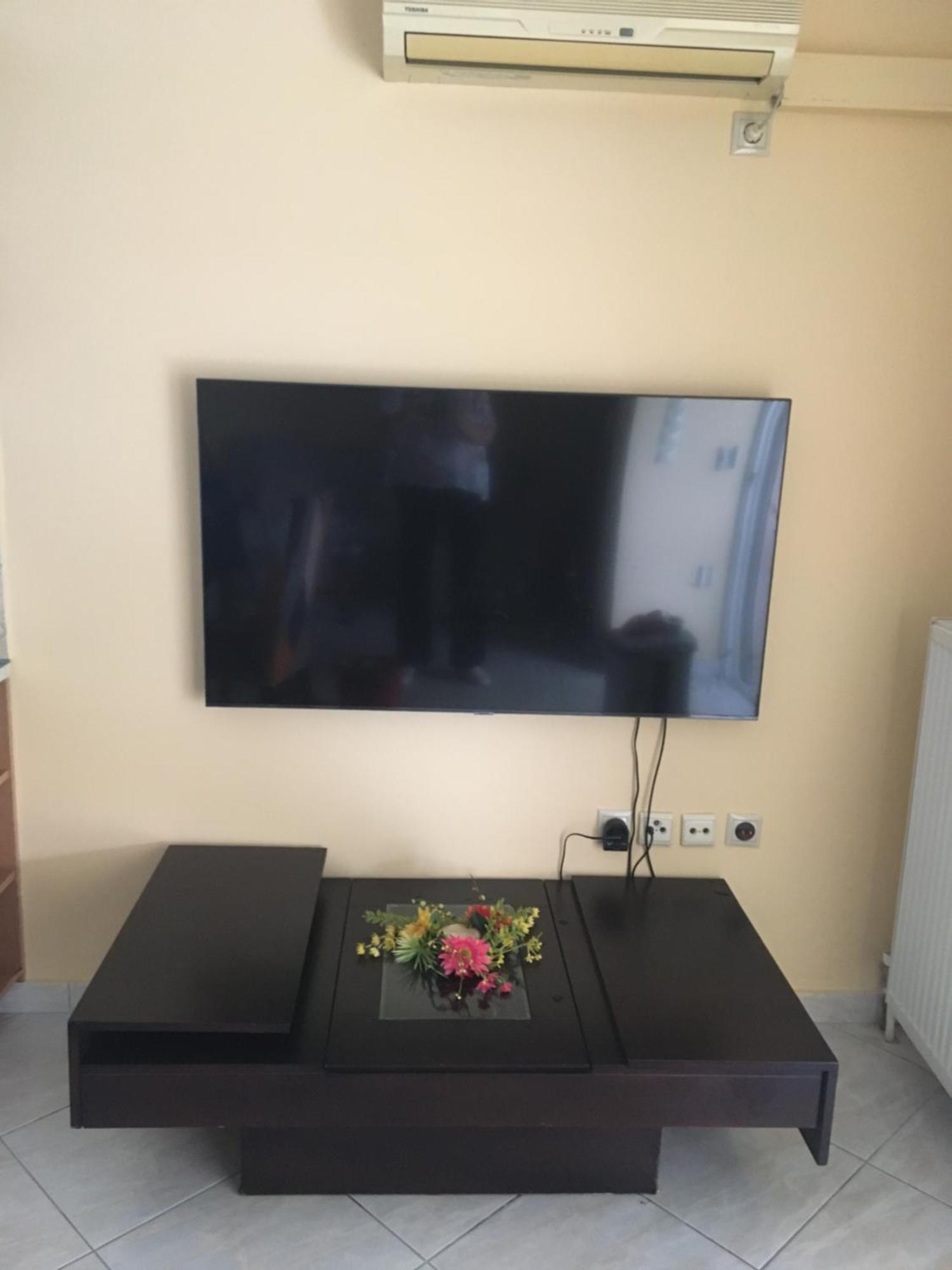 Second Floor Best Stay Афины Экстерьер фото